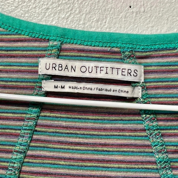 Urban Outfitters Striped Button Crop Top - Medium - Picture 5 of 6